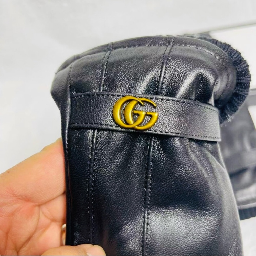 🎄🎁Gucci Black Leather Gloves🎄🎁